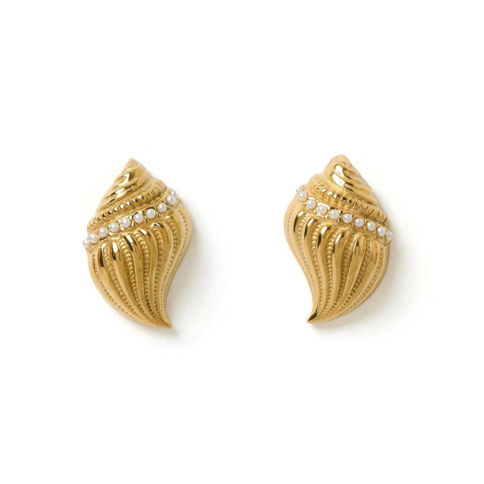 Gold Shell Pearl Earrings